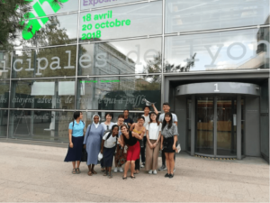 Students visiting the Archives Municipales in Lyon