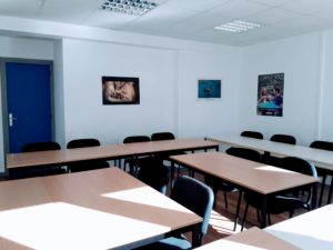 French course classroom at Inflexyon